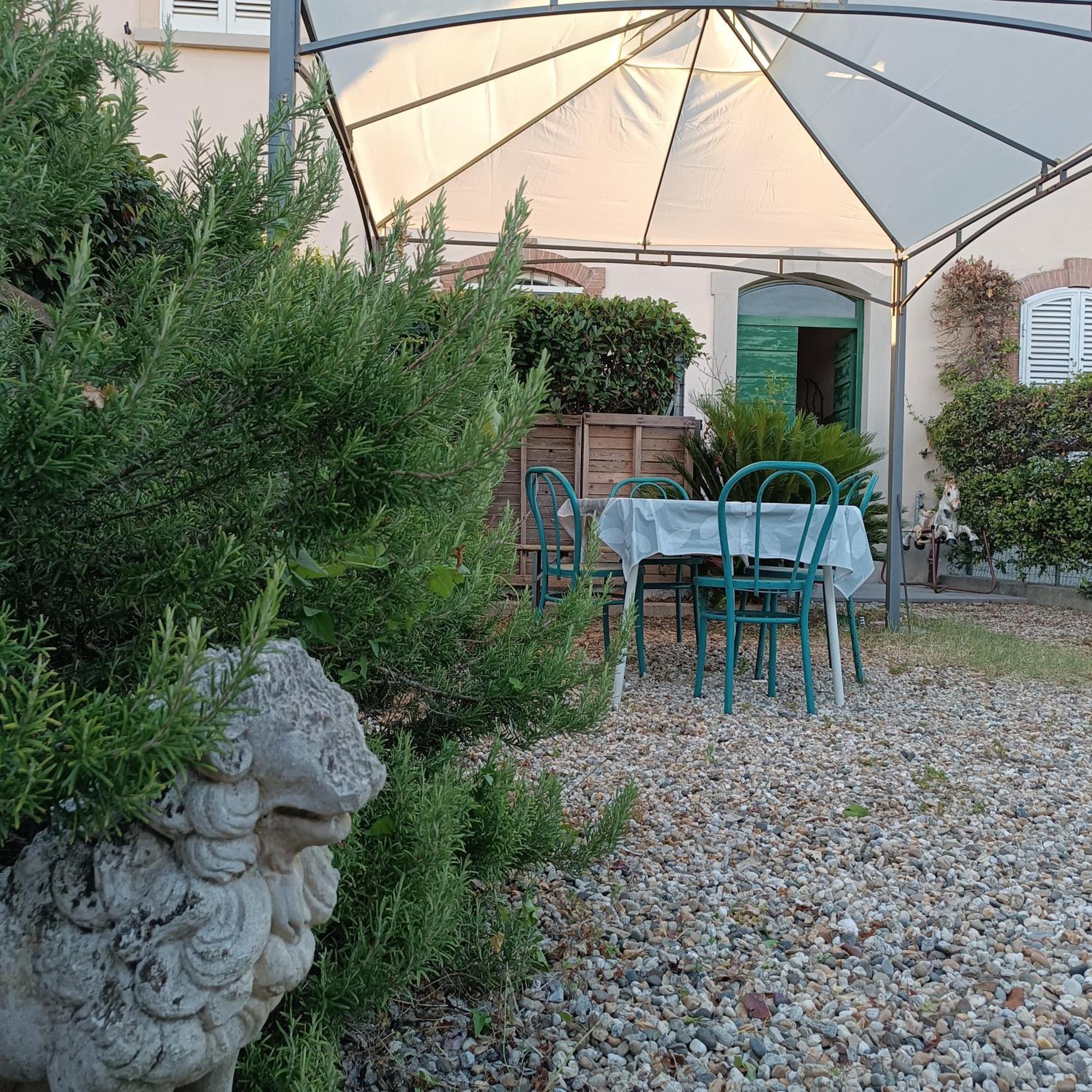Casa Garibaldi Villa ลุคคา ภายนอก รูปภาพ